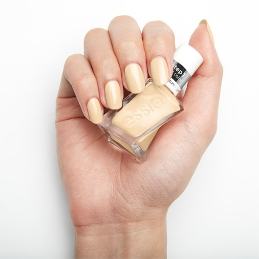 Essie Gel Couture, Atelier At The Bay 102